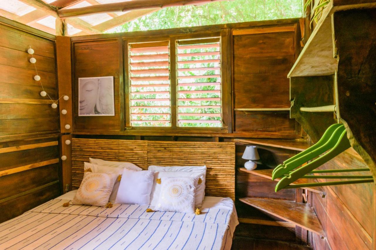 Funky Monkey Lodge Playa Santa Teresa  Zewnętrze zdjęcie